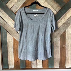 NWOT L/XL (8-12) grey tee